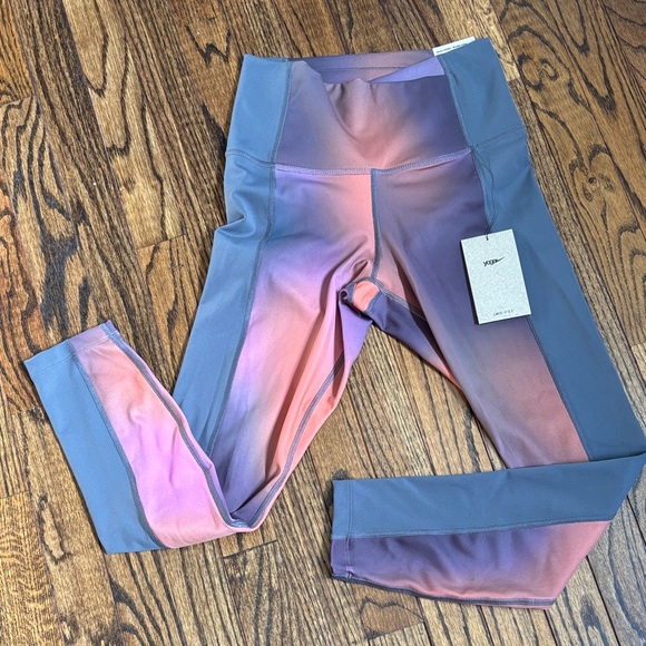 Nike Pants - Women’s Medium Nike yoga